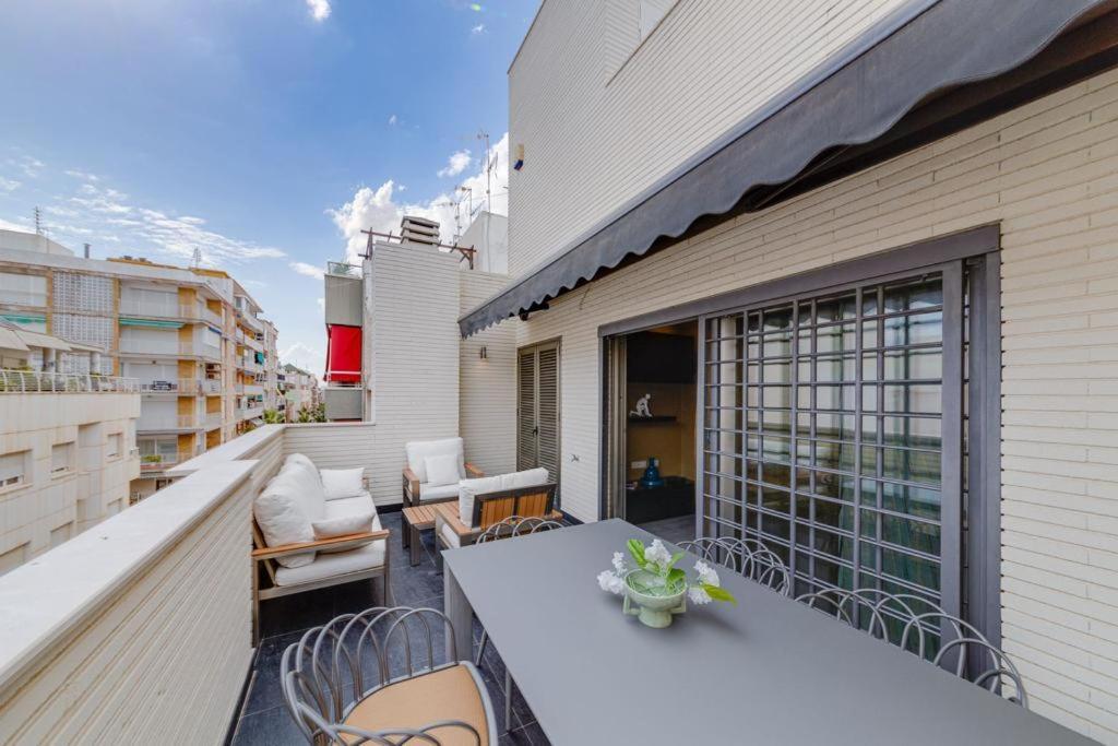 Canonigo Torres Torrevieja Exterior photo
